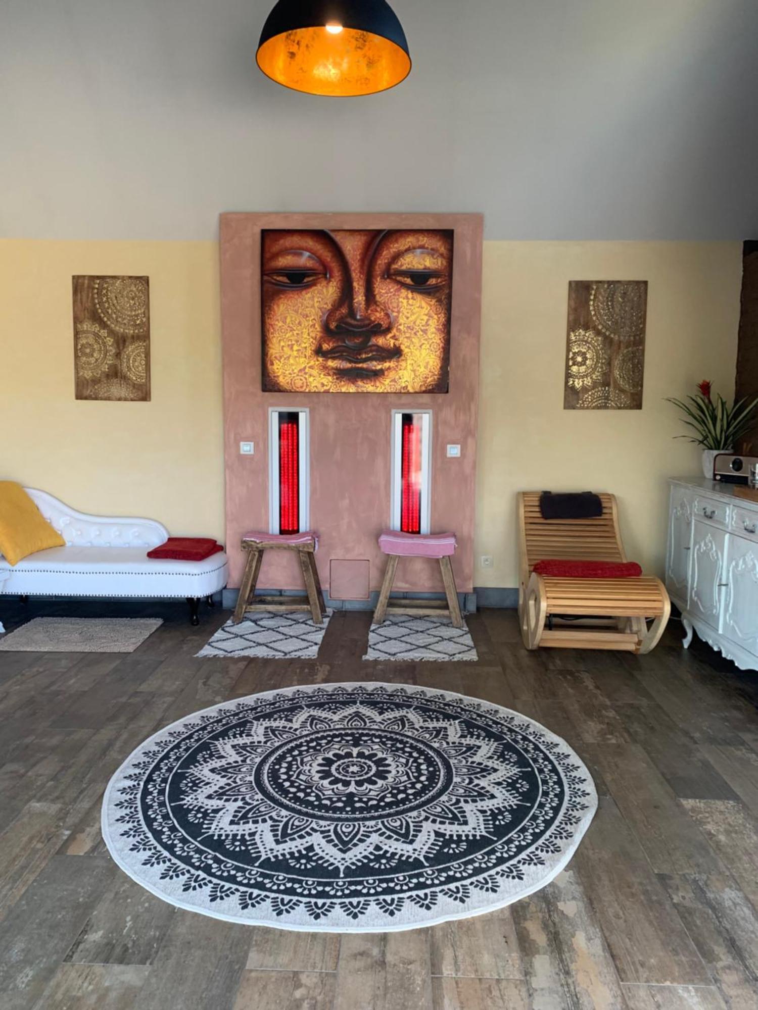 Hamiora Wellness B&B Дейнзе Экстерьер фото