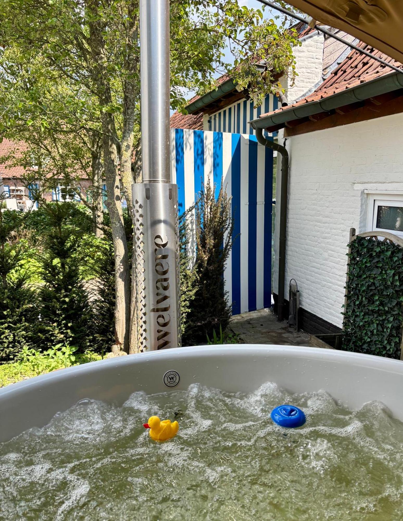 Hamiora Wellness B&B Дейнзе Экстерьер фото